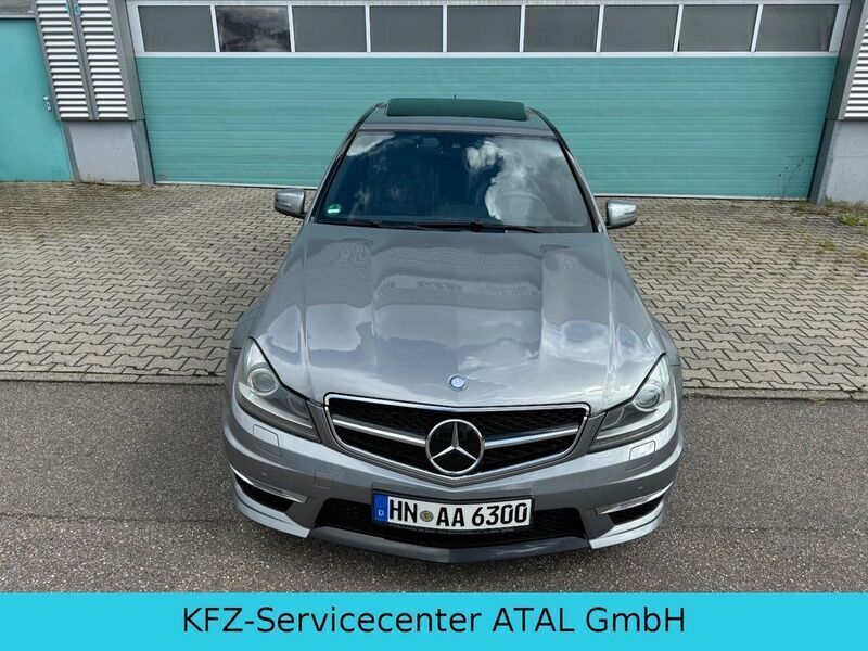 Silber Gebraucht 2012 Mercedes C63 AMG AMG Limousine | 45.500 € (Fairer Preis) - Bild 1/4