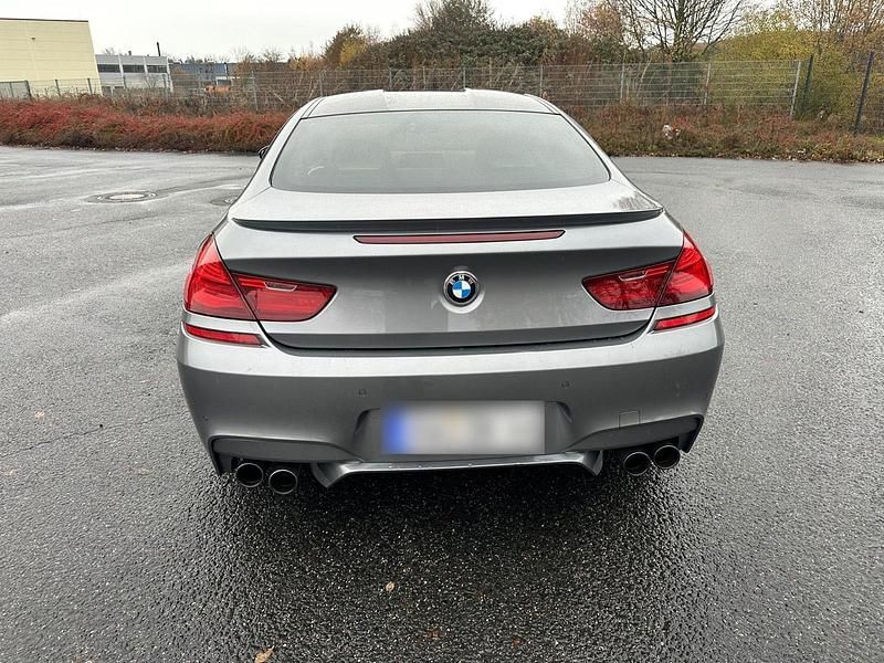 Gebraucht BMW M6 560 PS (411 kW) 2015 Grau Coupé