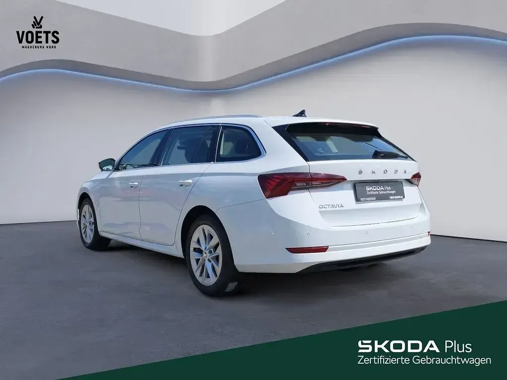 Gebraucht Skoda Octavia Style 150 PS (110 kW) 2022 Weiß Kombi
