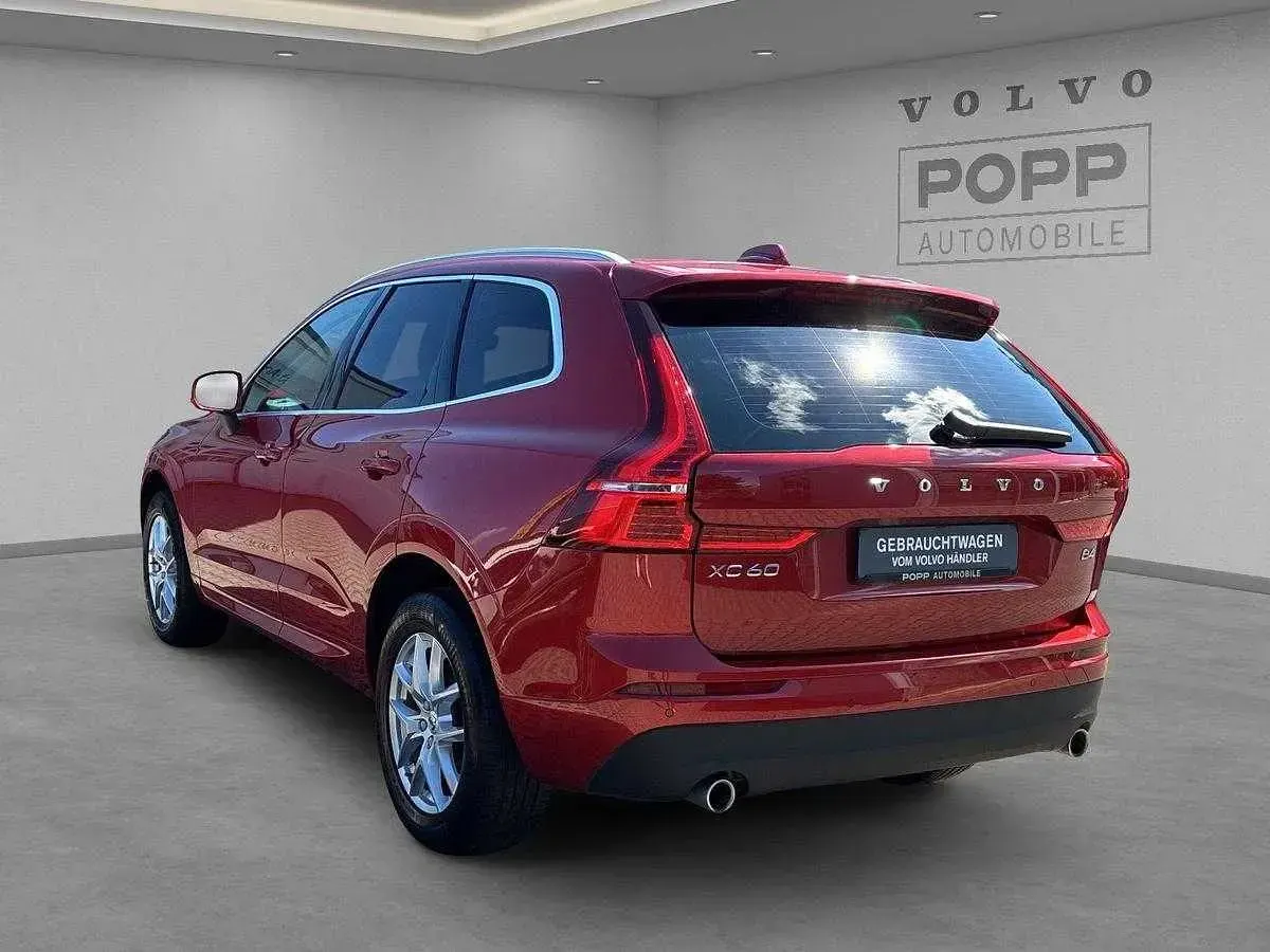Gebraucht Volvo XC60 145 PS (106 kW) 2021 SUV
