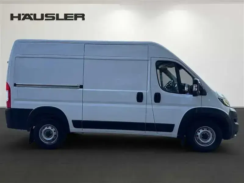 Gebraucht Fiat Ducato 140 PS (102 kW) 2024 Pastellweiß Van