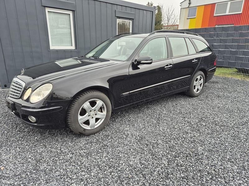 Second-hand Mercedes E320 224 CP (164 kW) 2007 Negru Break