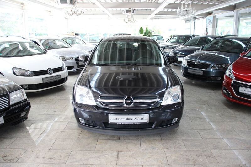 Gebraucht Opel Vectra Elegance 155 PS (114 kW) 2004 Schwarz Limousine