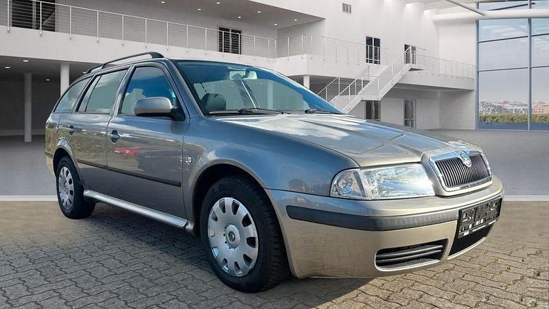 Gebraucht Skoda Octavia Tour 101 PS (74 kW) 2007 Beige Kombi