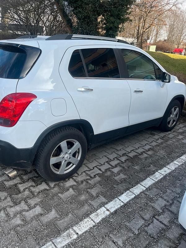 Gebraucht Chevrolet Trax LTZ 140 PS (102 kW) 2014 Weiß SUV