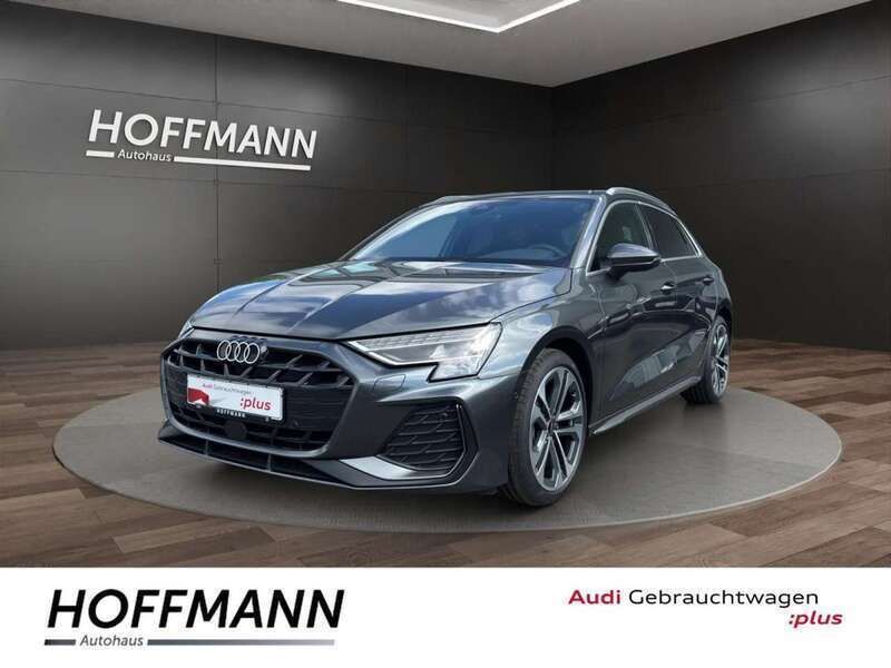 Grau Gebraucht 2024 Audi A3 Sportback S-Line Limousine | 41.990 € (Teuer) - Bild 1/4