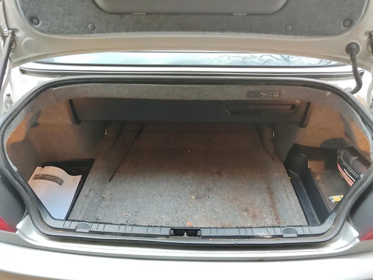 Second-hand BMW 320 170 CP (125 kW) 2002 Argintiu Cabrio