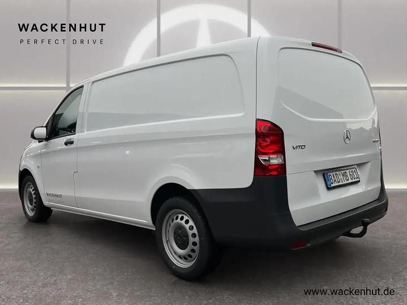 Gebraucht Mercedes Vito 102 PS (75 kW) 2025 Weiß Van