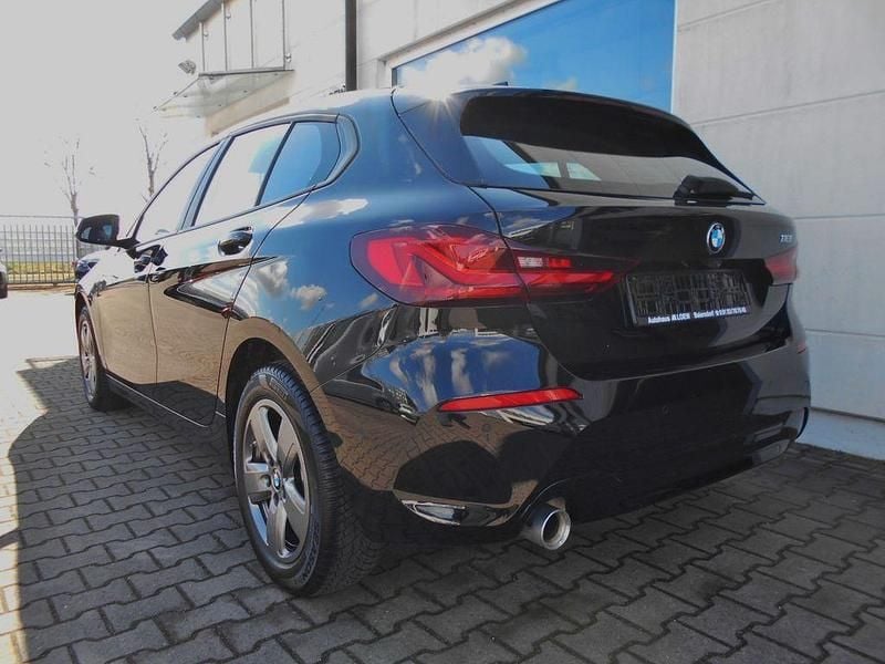 Gebraucht BMW 118 136 PS (100 kW) 2022 Schwarz Kleinwagen