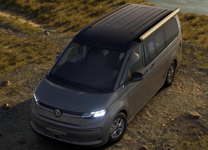 Neu VW California California 150 PS (110 kW) 2026 Pure grey / deep black perleffek Van