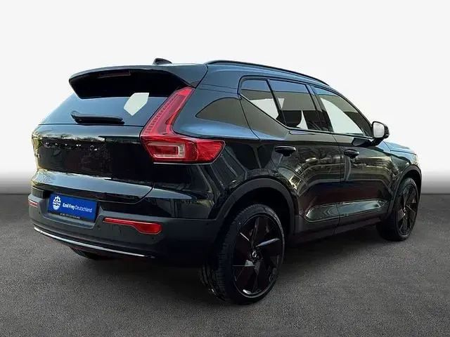 Neu Volvo EX40 Plus 185 kW (252 PS) 2026 SUV