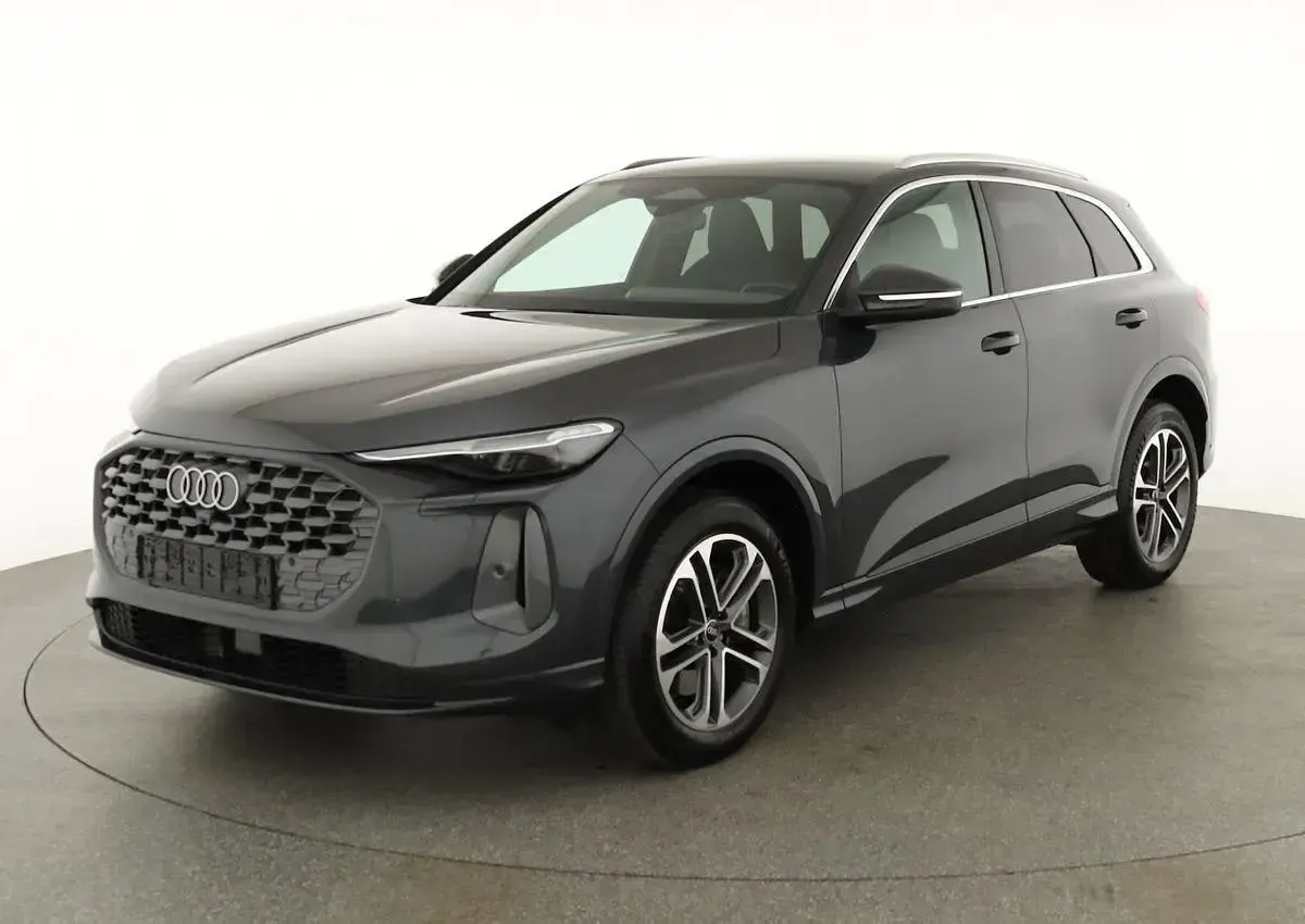 Gebraucht Audi Q5 Ambiente 204 PS (150 kW) 2025 SUV