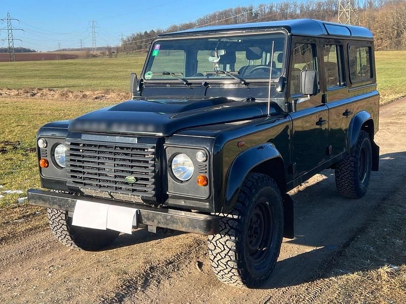 Gebraucht Land Rover Defender S 122 PS (89 kW) 2010 Schwarz Kombi