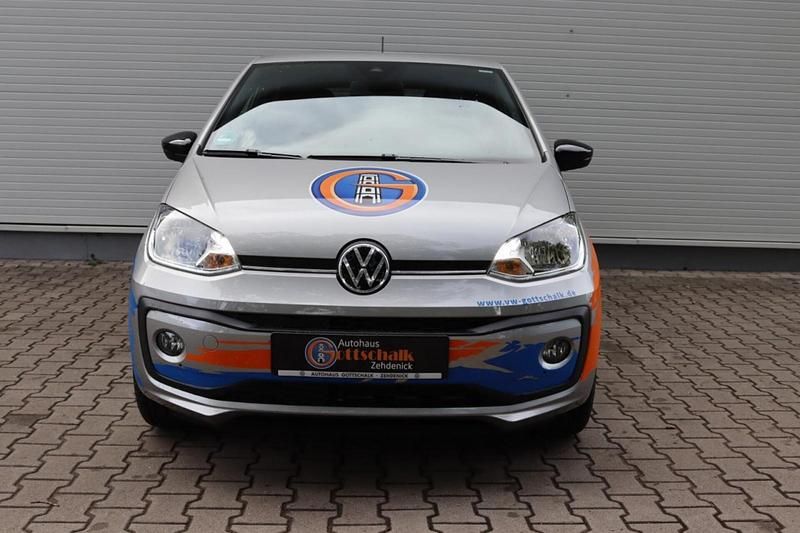 Gebraucht VW up! United 65 PS (47 kW) 2020 Tungsten silber (metallic) Kleinwagen