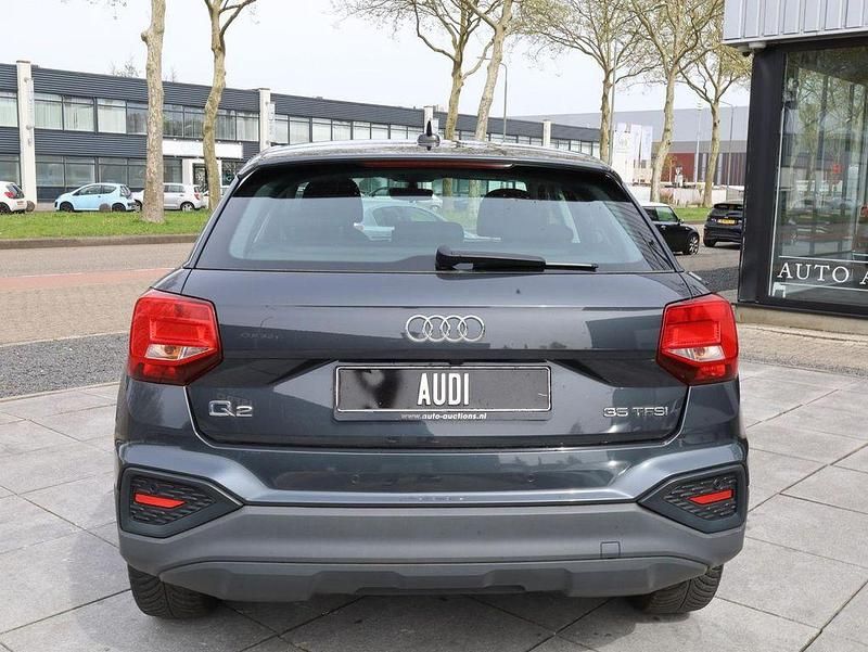 Gebraucht Audi Q2 Proline 150 PS (110 kW) 2022 Grau SUV