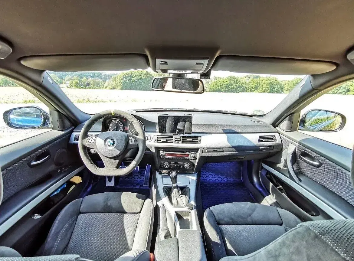 Gebraucht BMW 325 M Performance 218 PS (160 kW) 2010 Blau Limousine