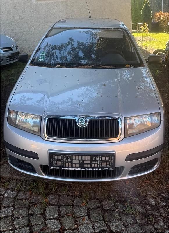 Gebraucht Skoda Fabia 54 PS (39 kW) 2005 Silber Kleinwagen