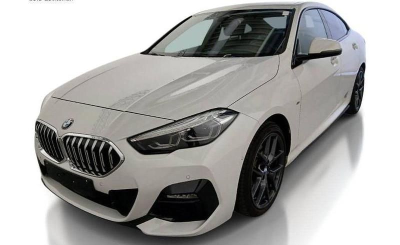 Weiß Gebraucht 2024 BMW 218 M Sport SUV | 26.980 € (Superpreis) - Bild 1/3