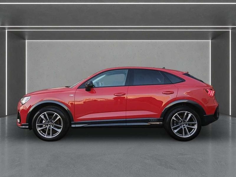 Gebraucht Audi Q3 S-Line 150 PS (110 kW) 2024 Progressivrot metallic SUV