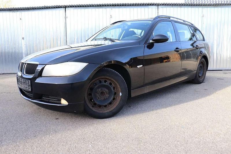 Gebraucht BMW 320 Advantage 163 PS (119 kW) 2006 Schwarz Kombi