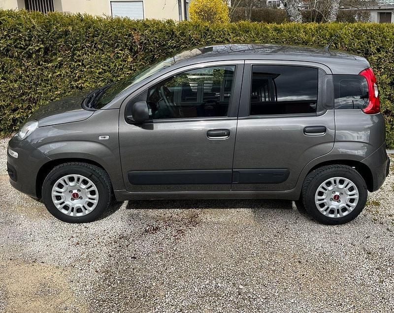 Gebraucht Fiat Panda Easy 69 PS (50 kW) 2019 Beige Kleinwagen
