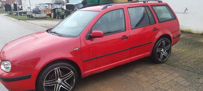 Gebraucht VW Golf IV 90 PS (66 kW) 2000 Rot Kombi