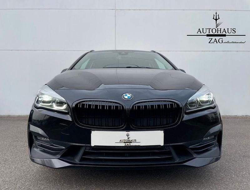 Gebraucht BMW 220 Active Tourer Sport Line 192 PS (141 kW) 2018 Schwarz Van / Kleinbus
