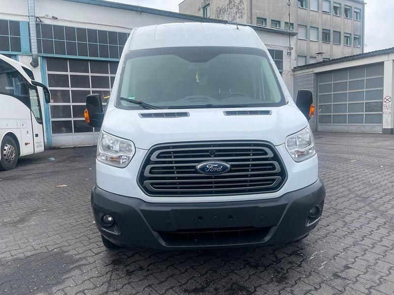 Gebraucht Ford Transit Trend 125 PS (91 kW) 2016 Weiß Abholung