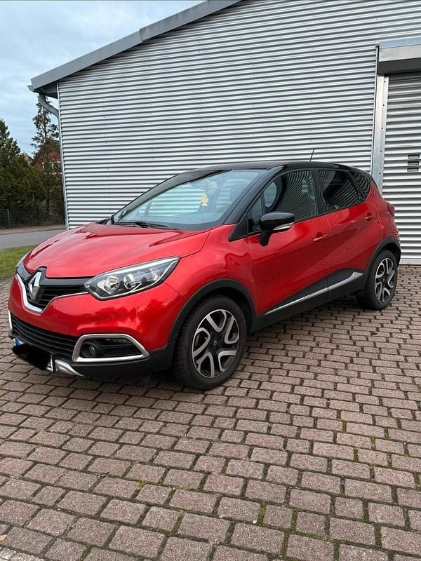 Gebraucht Renault Captur Experience 118 PS (86 kW) 2016 Rot SUV