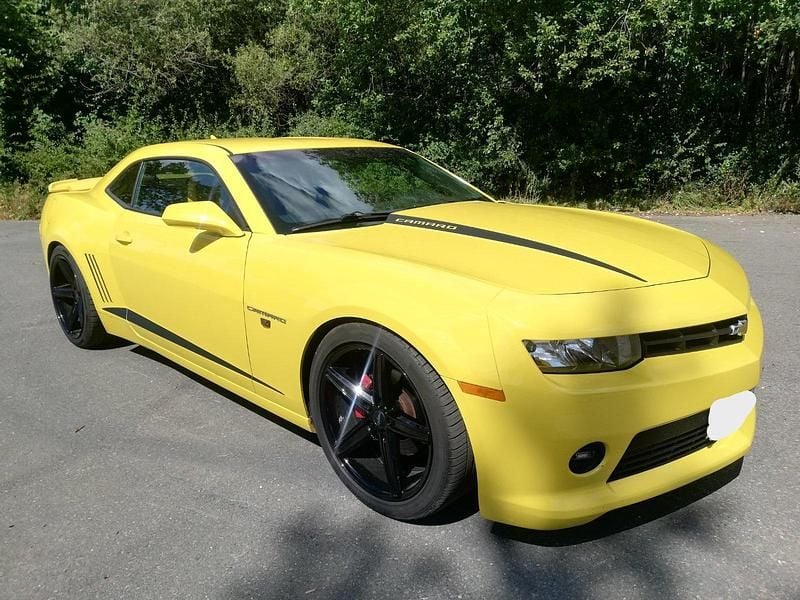 Grün Gebraucht 2015 Chevrolet Camaro Coupé | 14.999 € (Superpreis) - Bild 1/4