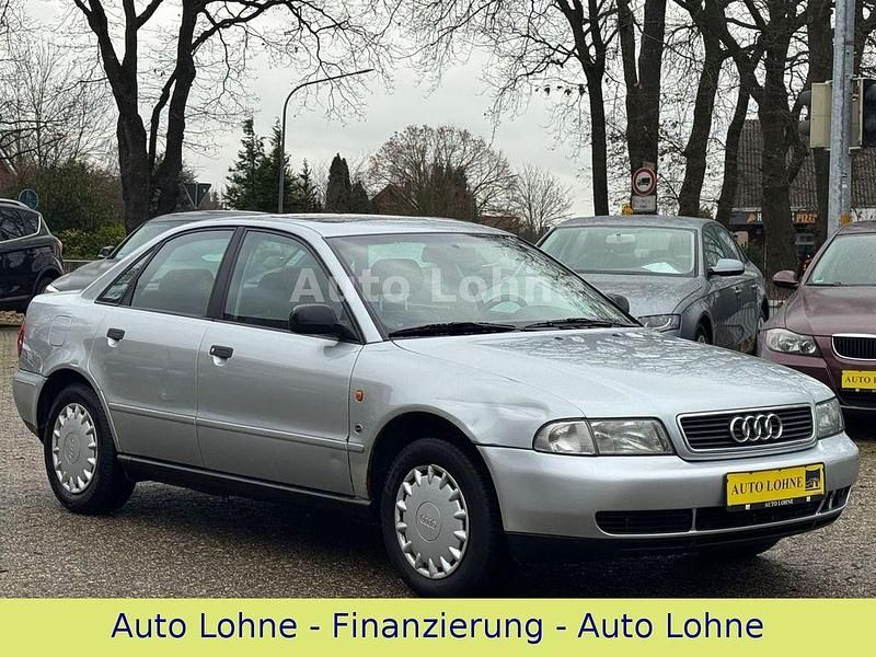 Gebraucht Audi A4 Basis 101 PS (74 kW) 1996 Silber Limousine