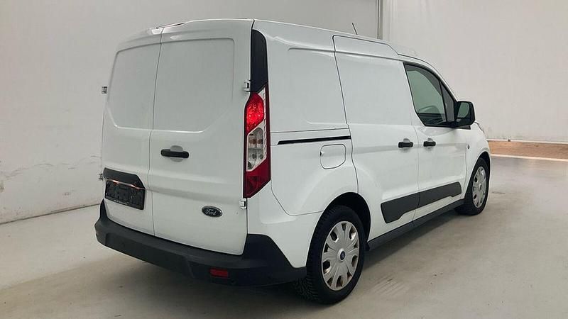 Używany Ford Transit Connect Trend 101 KM (74 kW) 2019 Biały Minivan