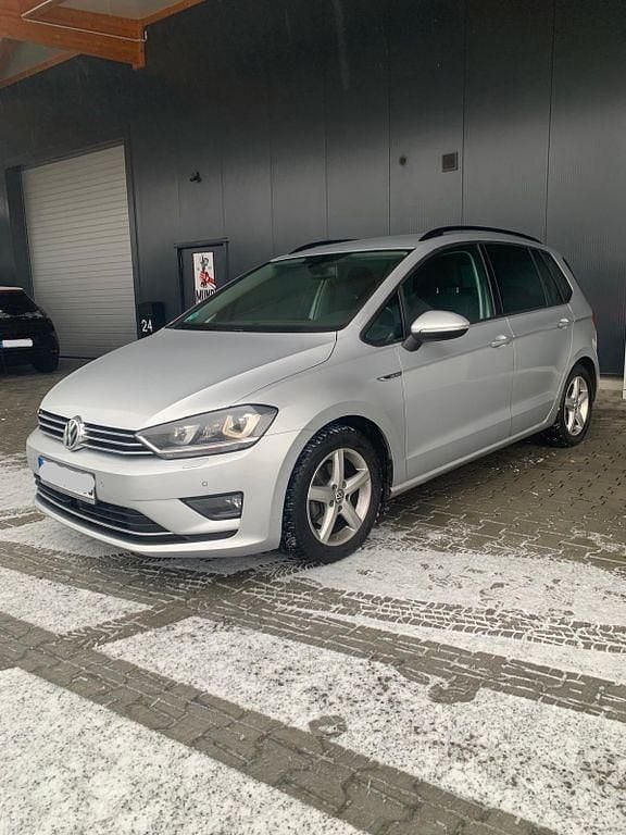 Silber Gebraucht 2015 VW Golf Sportsvan LOUNGE Van / Kleinbus | 14.499 € (Fairer Preis) - Bild 1/4