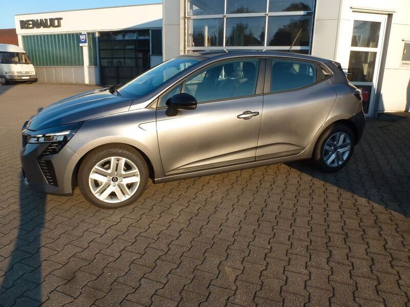 Neu Renault Clio V Evolution 101 PS (74 kW) 2025 Grau Limousine