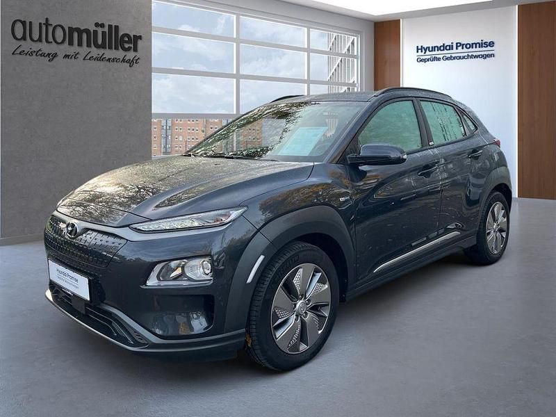 Gebraucht Hyundai Kona Trend 150 kW (204 PS) 2020 Grau SUV