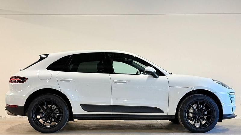 Gebraucht Porsche Macan S 258 PS (189 kW) 2015 Weiß SUV