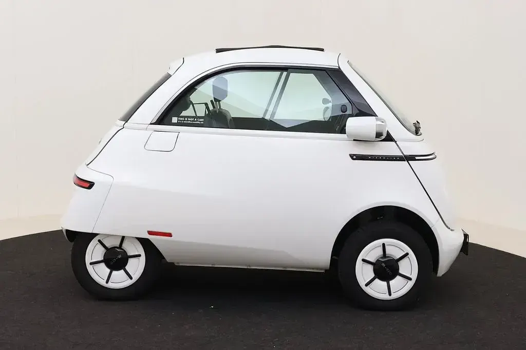 Gebraucht Micro Microlino 13 kW (18 PS) 2024 Weiß Kleinwagen