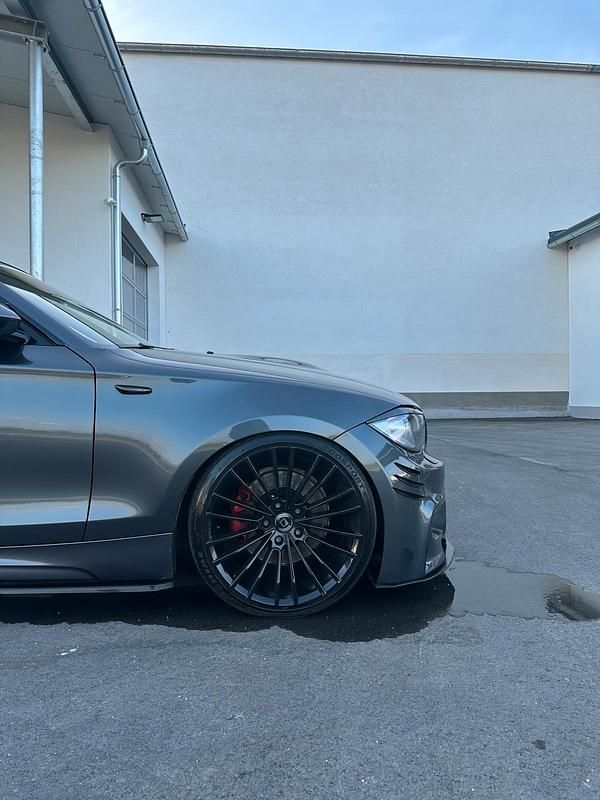 Gebraucht BMW 123 Coupé Performance 255 PS (187 kW) 2007 Grau Coupé