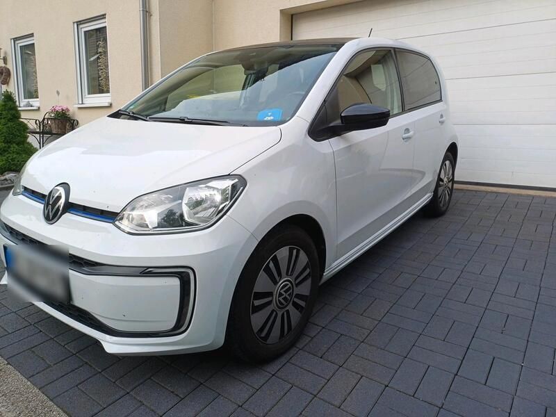 Weiß Gebraucht 2021 VW e-up! Kleinwagen | 13.300 € (Fairer Preis) - Bild 1/4