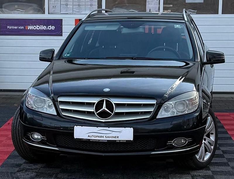 Schwarz Gebraucht 2010 Mercedes C250 Limousine | 2.499 € (Fairer Preis) - Bild 1/4