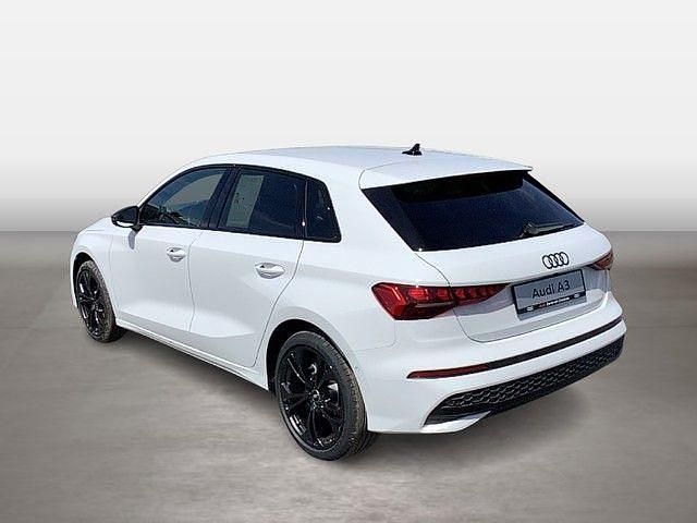 Ny Audi A3 Advanced 116 HK (85 kW) 2026 Grå Sedan