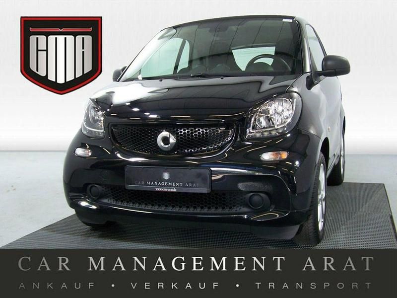 Schwarz Gebraucht 2018 Smart ForTwo Coupé Passion Coupé | 9.936 € (Fairer Preis) - Bild 1/4