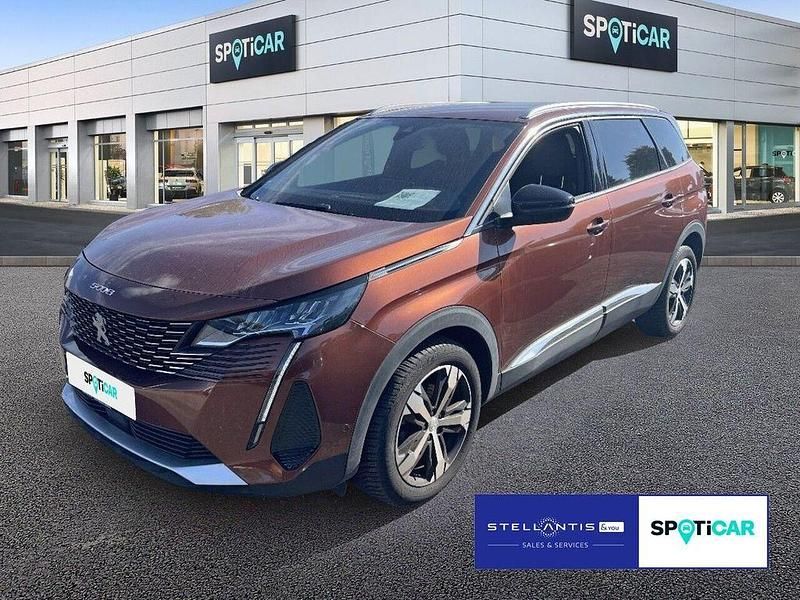 Schwarz Gebraucht 2023 Peugeot 5008 Allure Van / Kleinbus | 28.875 € (Fairer Preis) - Bild 1/4
