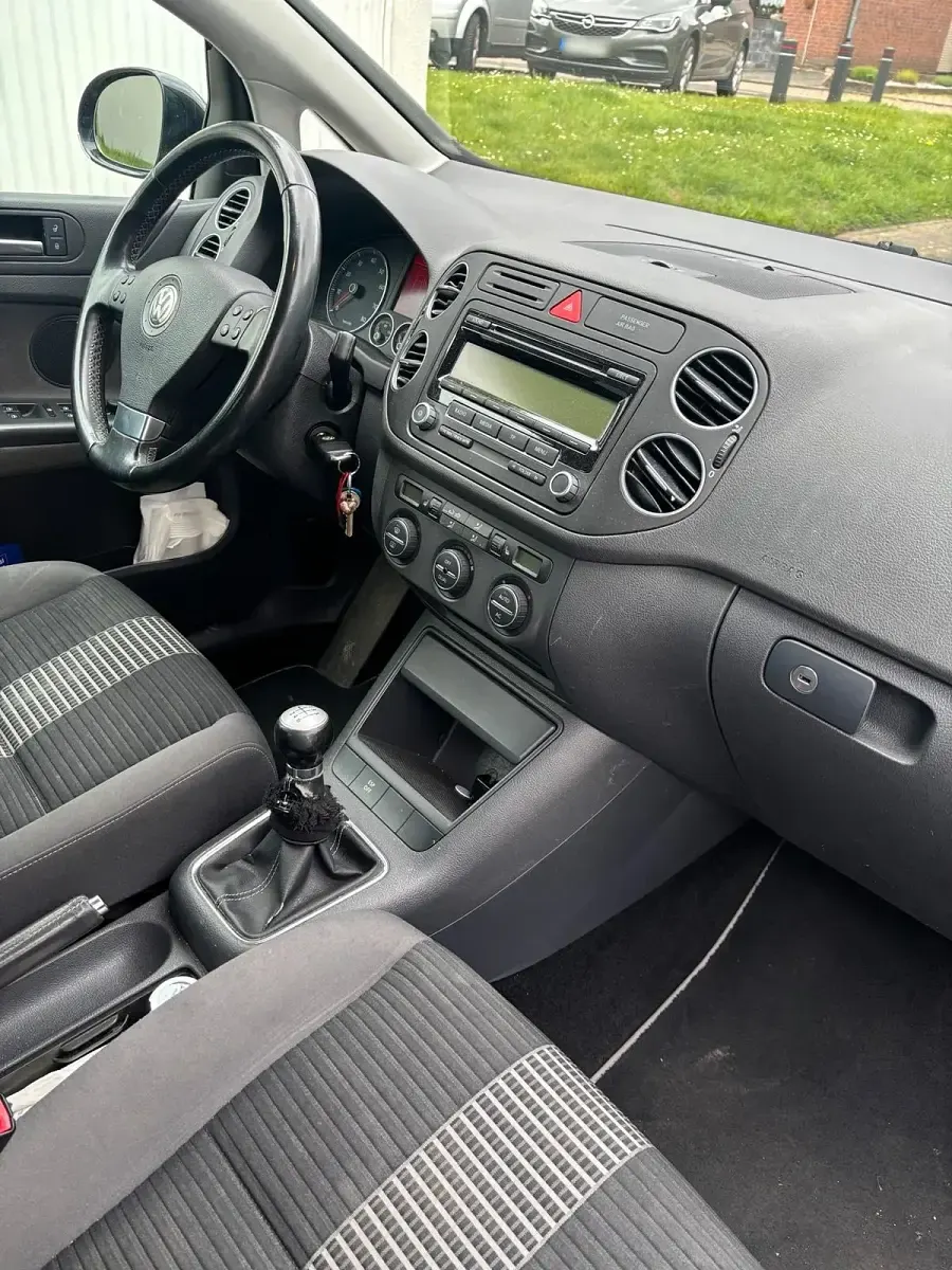 Gebraucht VW Golf VI 122 PS (89 kW) 2008 Schwarz Kleinwagen