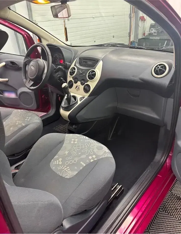 Gebraucht Ford Ka 69 PS (50 kW) 2009 Andere farben Kleinwagen