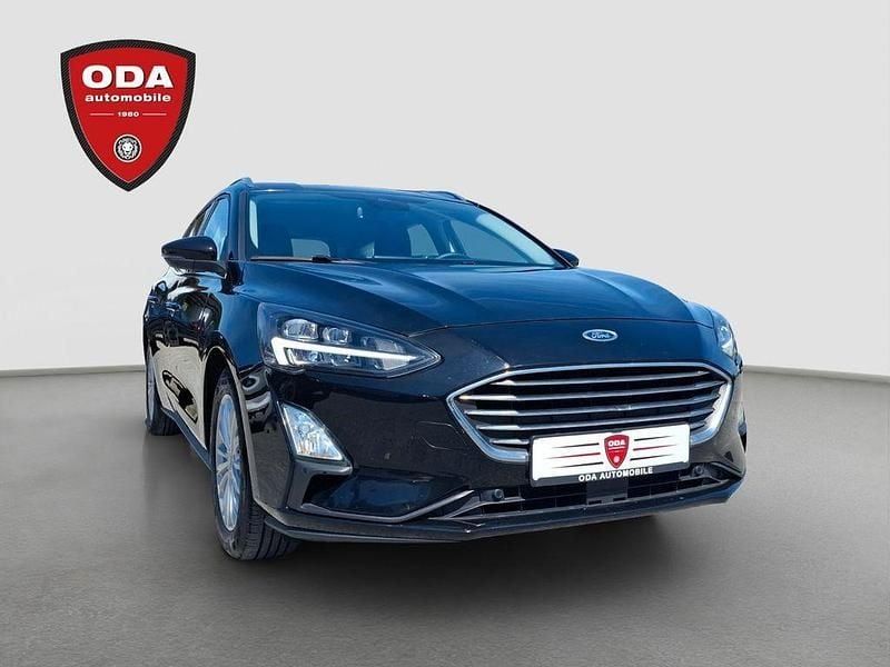 Używany Ford Focus Titanium 120 KM (88 kW) 2020 Czarny Sedan/Limuzyna