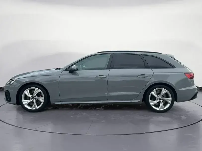 Gebraucht Audi S4 Business 341 PS (250 kW) 2024 Schwarz Kombi