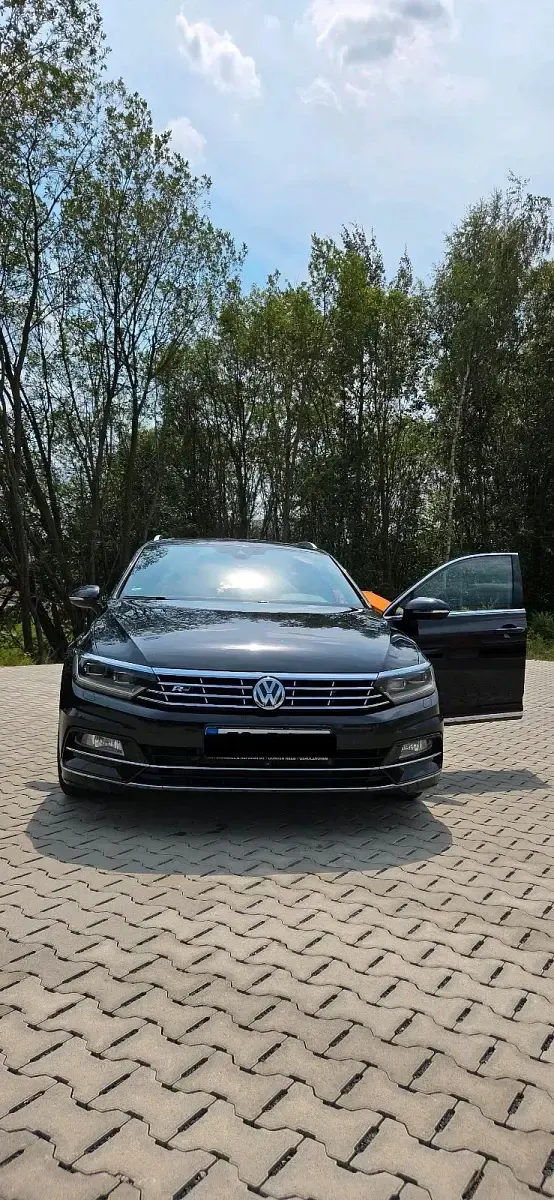 Gebraucht VW Passat R-line 240 PS (176 kW) 2019 Schwarz Kombi