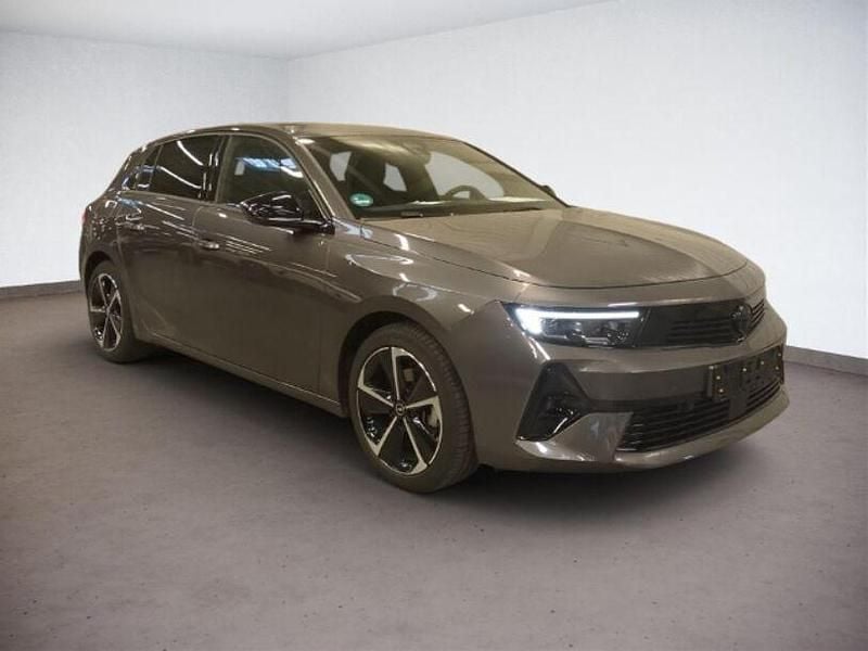 Gebraucht Opel Astra 131 PS (96 kW) 2024 Grau Kombi