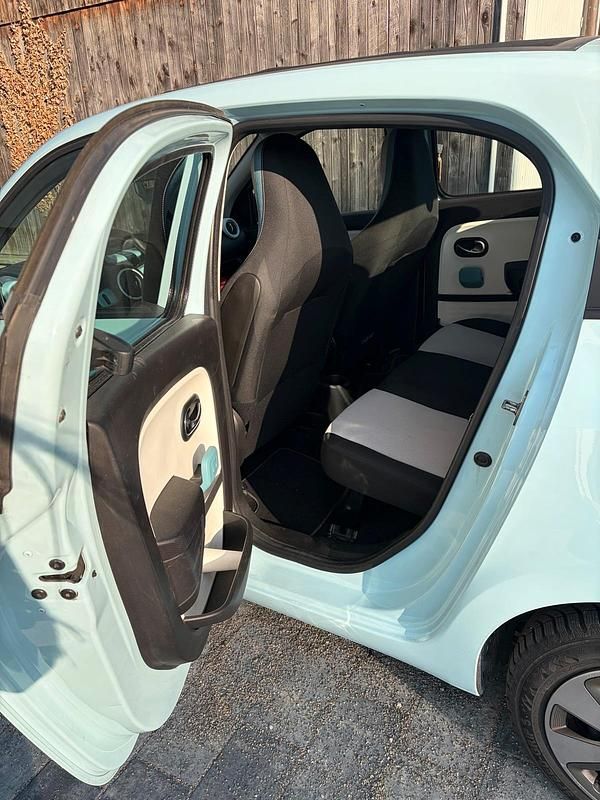 Usata Renault Twingo 71 CV (52 kW) 2014 Blu Utilitaria